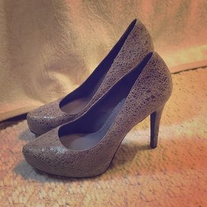 BCBGeneration shimmery grey suede pumps